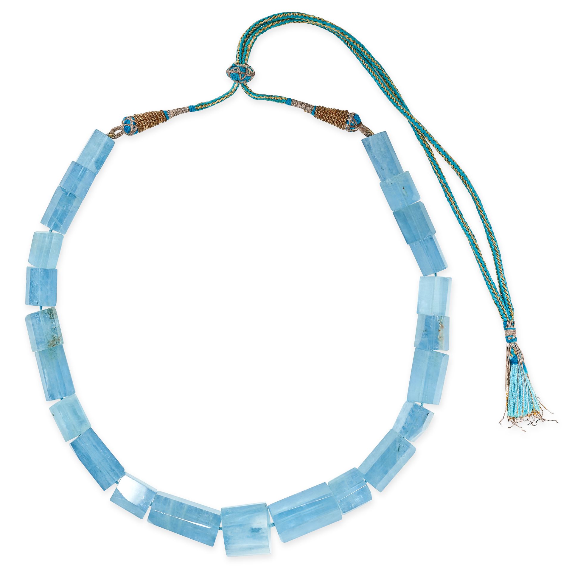 AN AQUAMARINE CRYSTAL NECKLACE comprising a row of aquamarine crystals ranging from 13.0-26.0mm,