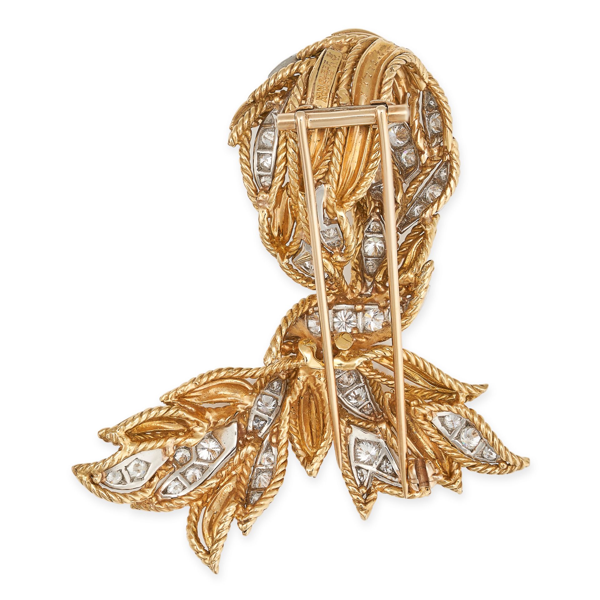 VAN CLEEF & ARPELS, A VINTAGE DIAMOND BROOCH in 18ct yellow gold and platinum, designed as - Image 2 of 2