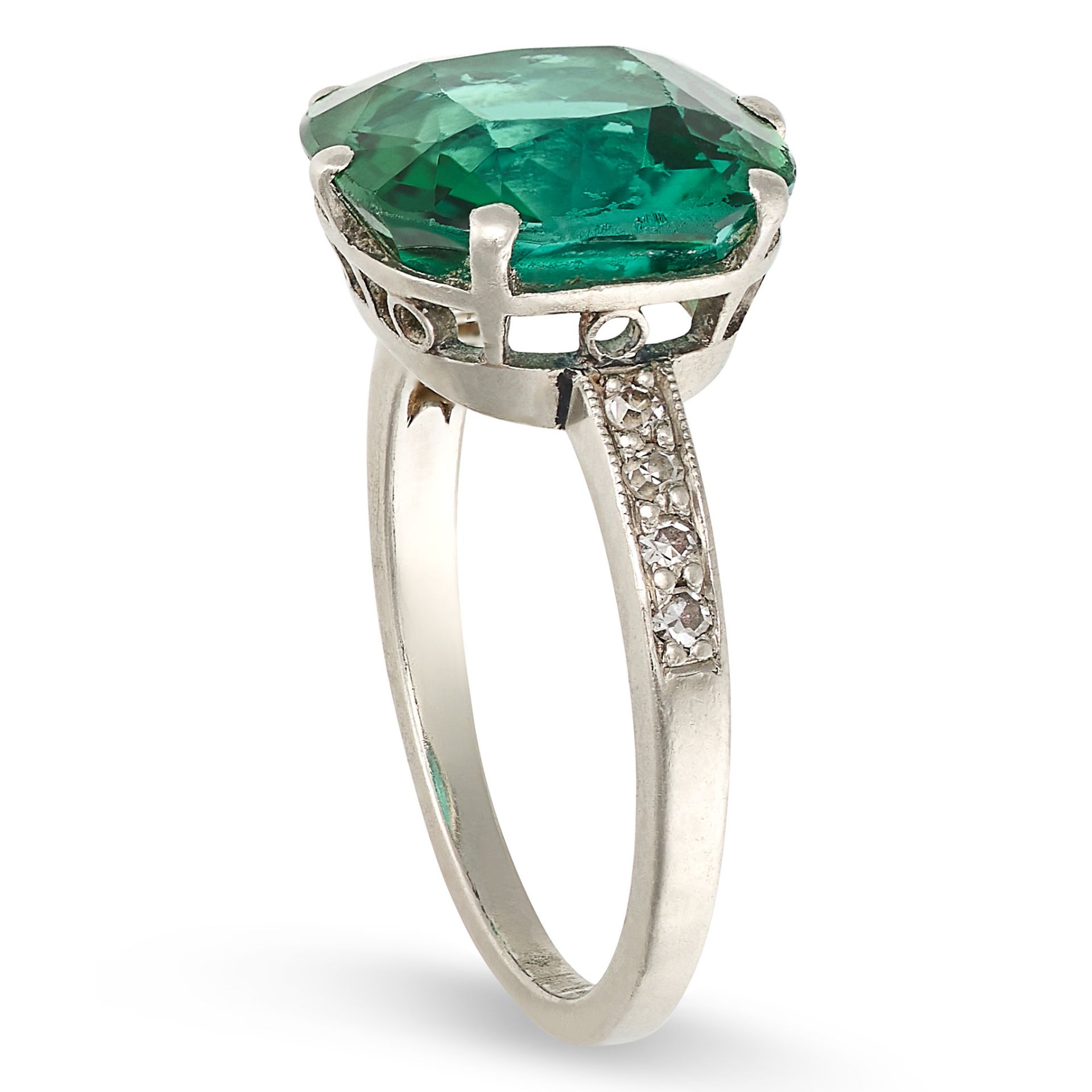 AN ANTIQUE GREEN TOURMALINE AND DIAMOND RING, EARLY 20TH CENTURY set with a cushion cut green - Image 2 of 2