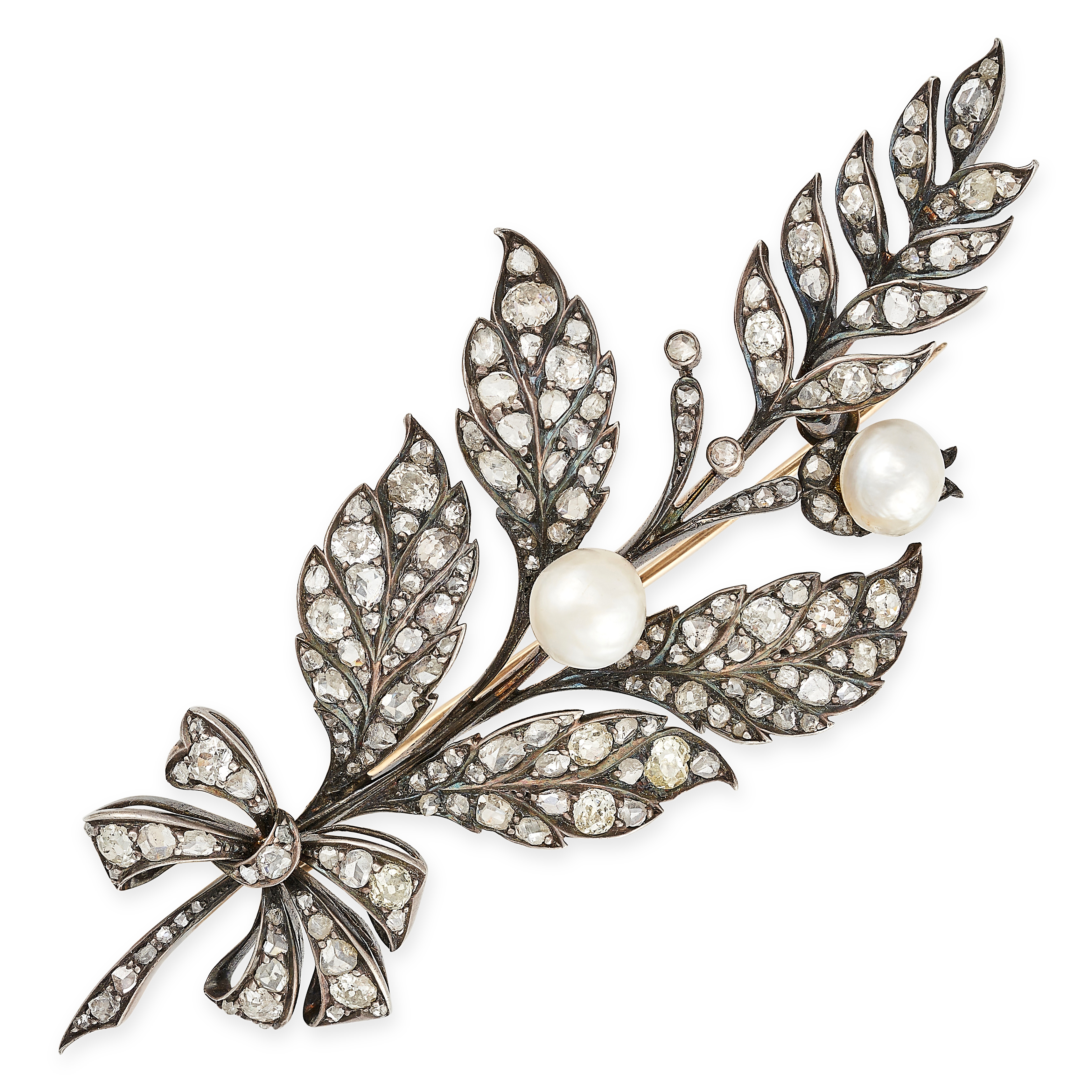 AN ANTIQUE PEARL AND DIAMOND SPRAY BROOCH in silver and yellow gold, designed as a floral spray t... - Image 2 of 2