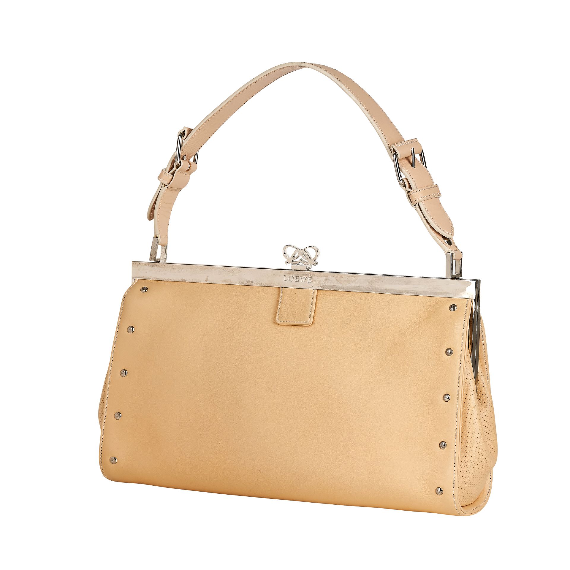 LOEWE, A BEIGE SHOULDER BAG AND COIN PURSE - Bild 2 aus 6