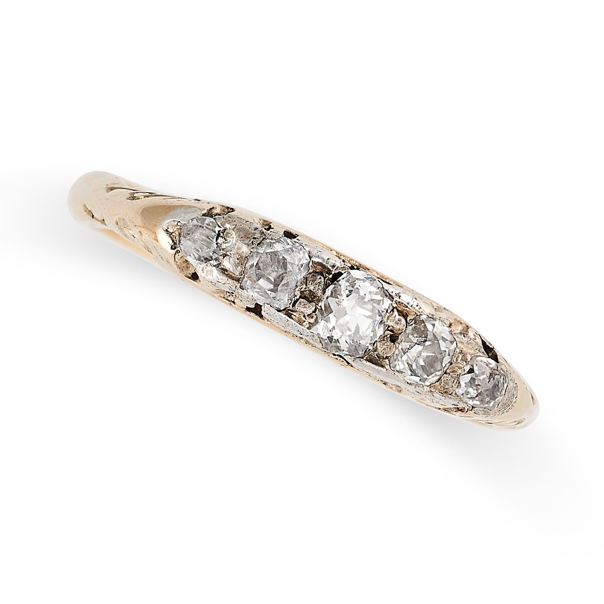 AN ANTIQUE DIAMOND FIVE STONE RING in yellow gold, set with five old cut diamonds, no assay marks...