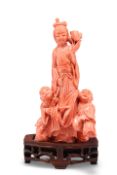 A 19TH CENTURY CHINESE FINE CORAL FIGURE GROUP