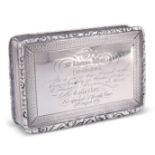 AN EARLY VICTORIAN SILVER SNUFF BOX