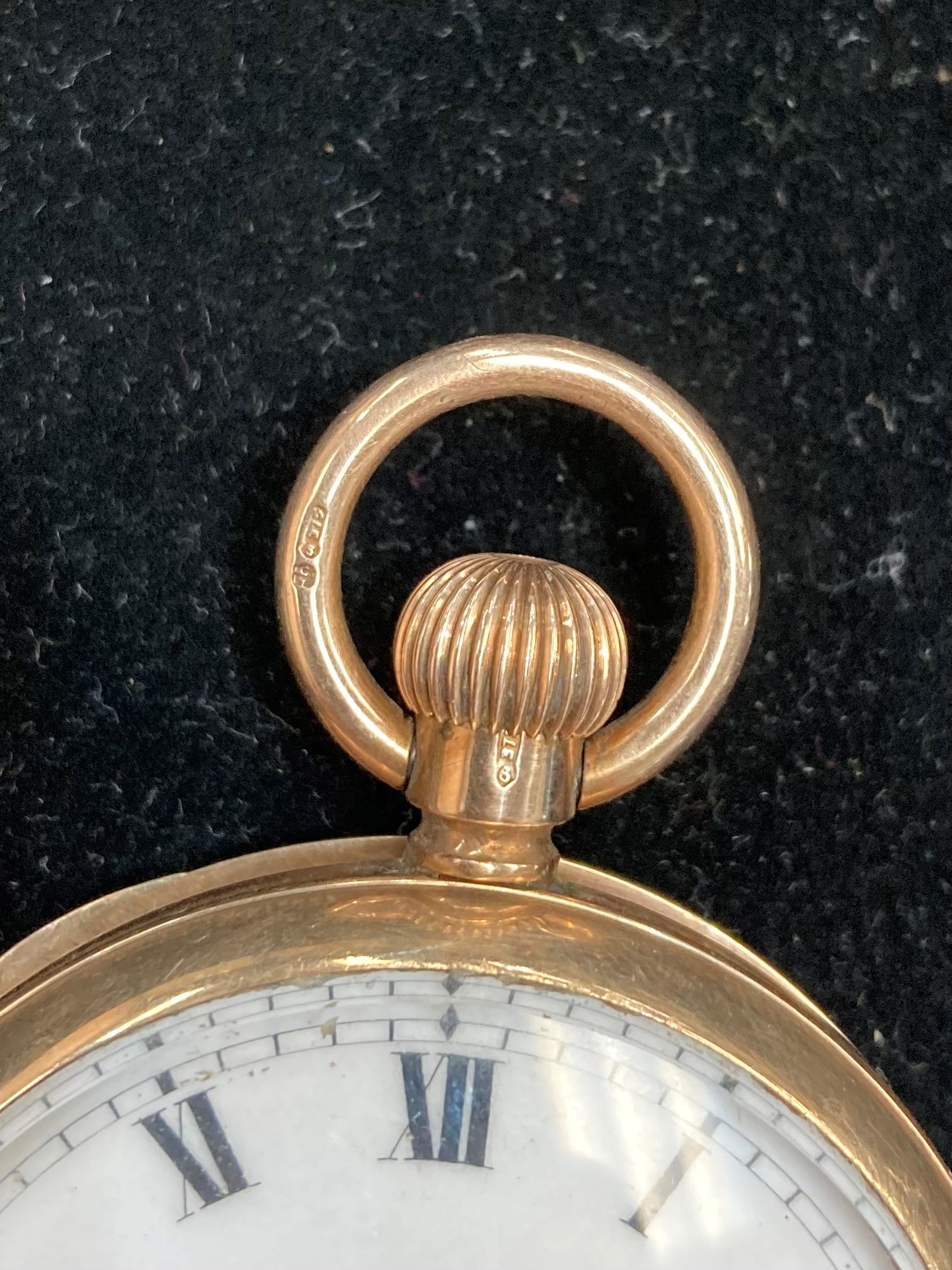 A 9 CARAT GOLD OPEN FACED POCKET WATCH - Image 7 of 7