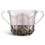 STUART DEVLIN: AN ELIZABETH II SILVER ROYAL COMMEMORATIVE PORRINGER