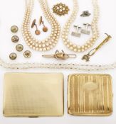 A PAIR OF 9 CARAT GOLD CUFFLINKS AND A SMALL QUANTITY OF COSTUME JEWELLERY