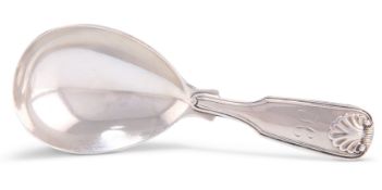 AN EARLY VICTORIAN SILVER CADDY SPOON