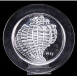 LALIQUE, A COMMEMORATIVE YEAR PLATE, 1972, SHELL DESIGN