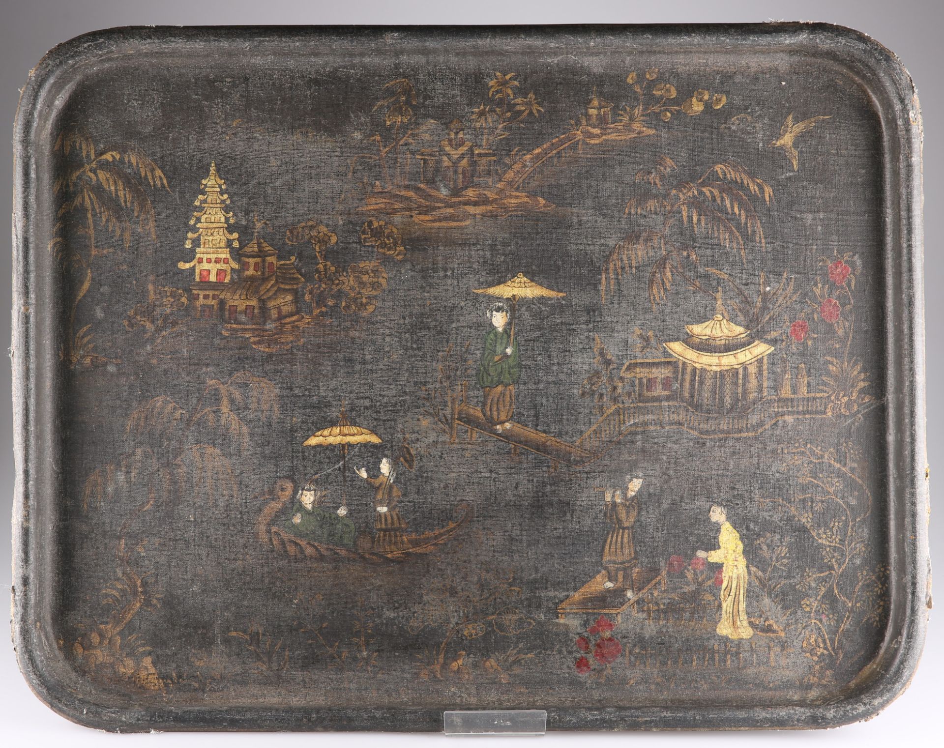A LARGE 19TH CENTURY CHINOISERIE TRAY