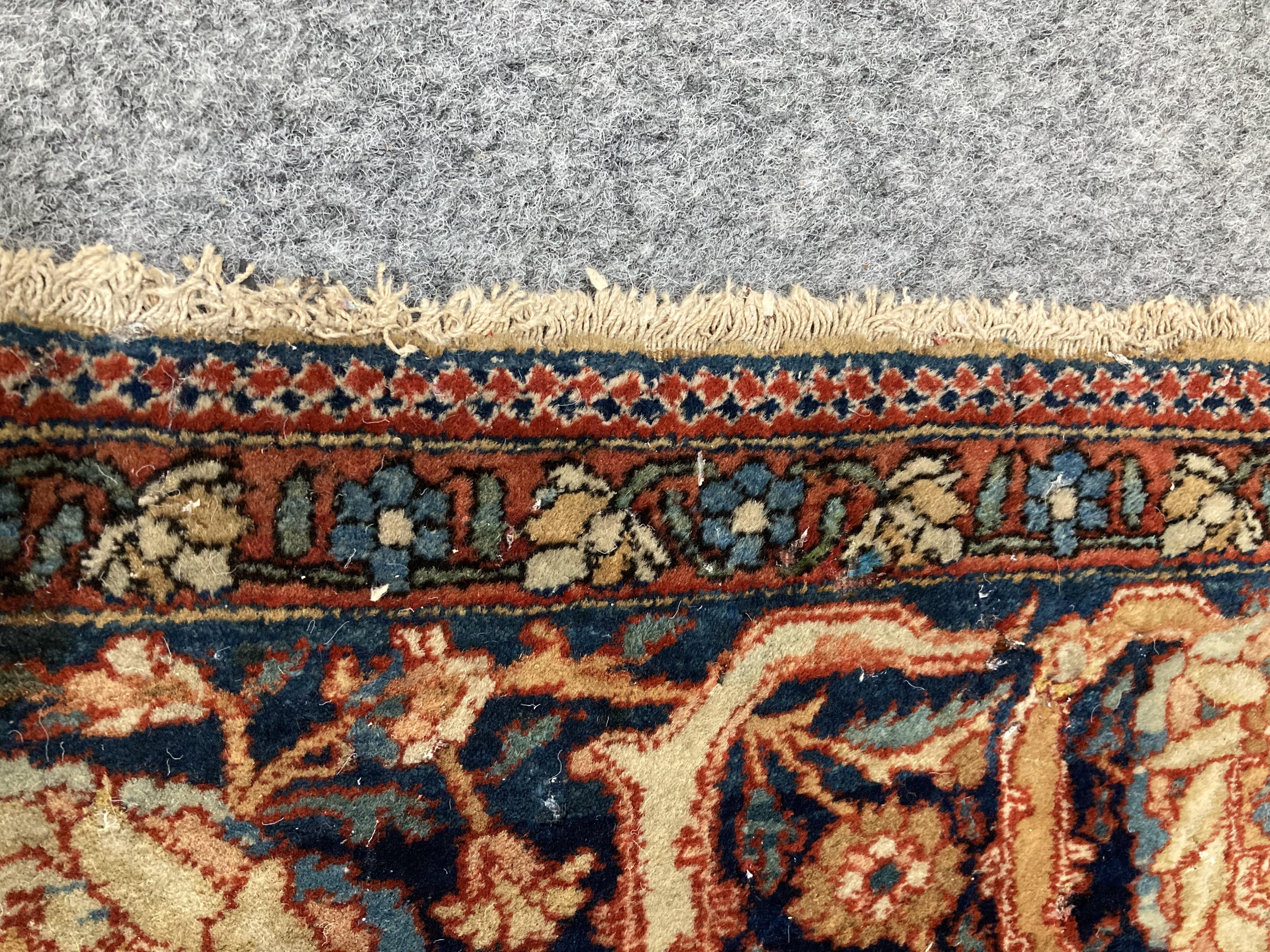 A PERSIAN KASHAN SMALL CARPET - Bild 6 aus 10