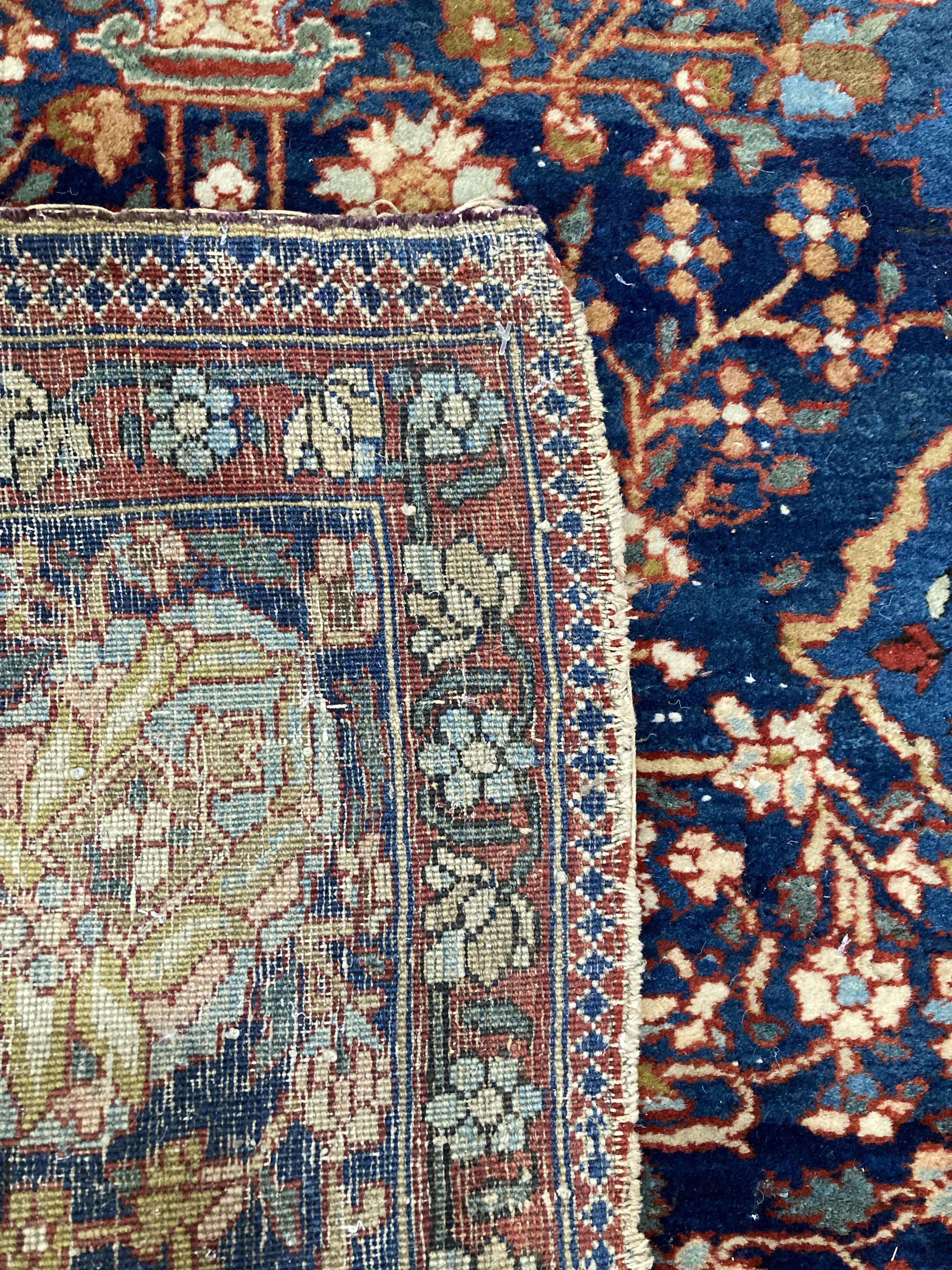 A PERSIAN KASHAN SMALL CARPET - Bild 3 aus 10