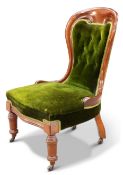 A VICTORIAN MAHOGANY AND UPHOLSTERED SPOON-BACK CHAIR