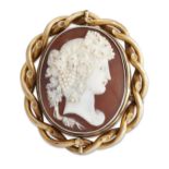 A VICTORIAN SHELL CAMEO BROOCH