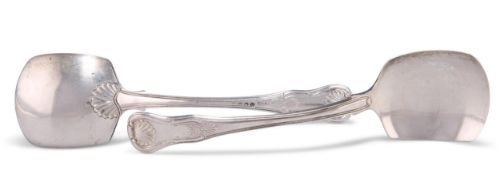 A PAIR OF GEORGE III SILVER ICE CREAM SPADES