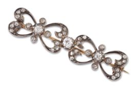 A 19TH CENTURY DIAMOND BROOCH