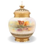 A ROYAL WORCESTER LARGE POT POURRI JAR AND COVER