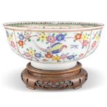 A CHINESE PORCELAIN BOWL