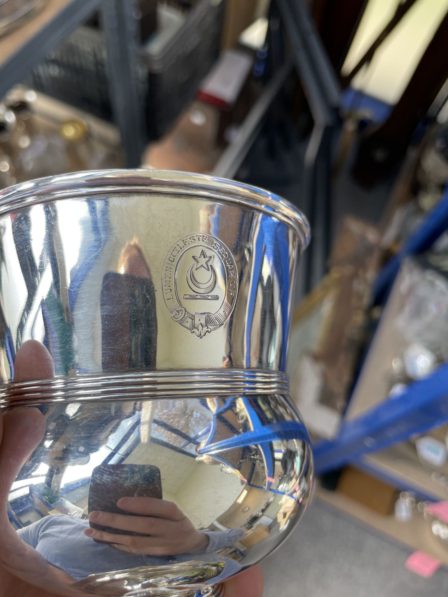 A GEORGE III SILVER GOBLET - Image 4 of 9