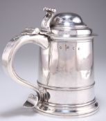 A GEORGE II SILVER LIDDED TANKARD