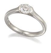 A PLATINUM SOLITAIRE DIAMOND RING