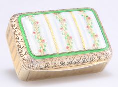 A SMALL ENAMEL BOX