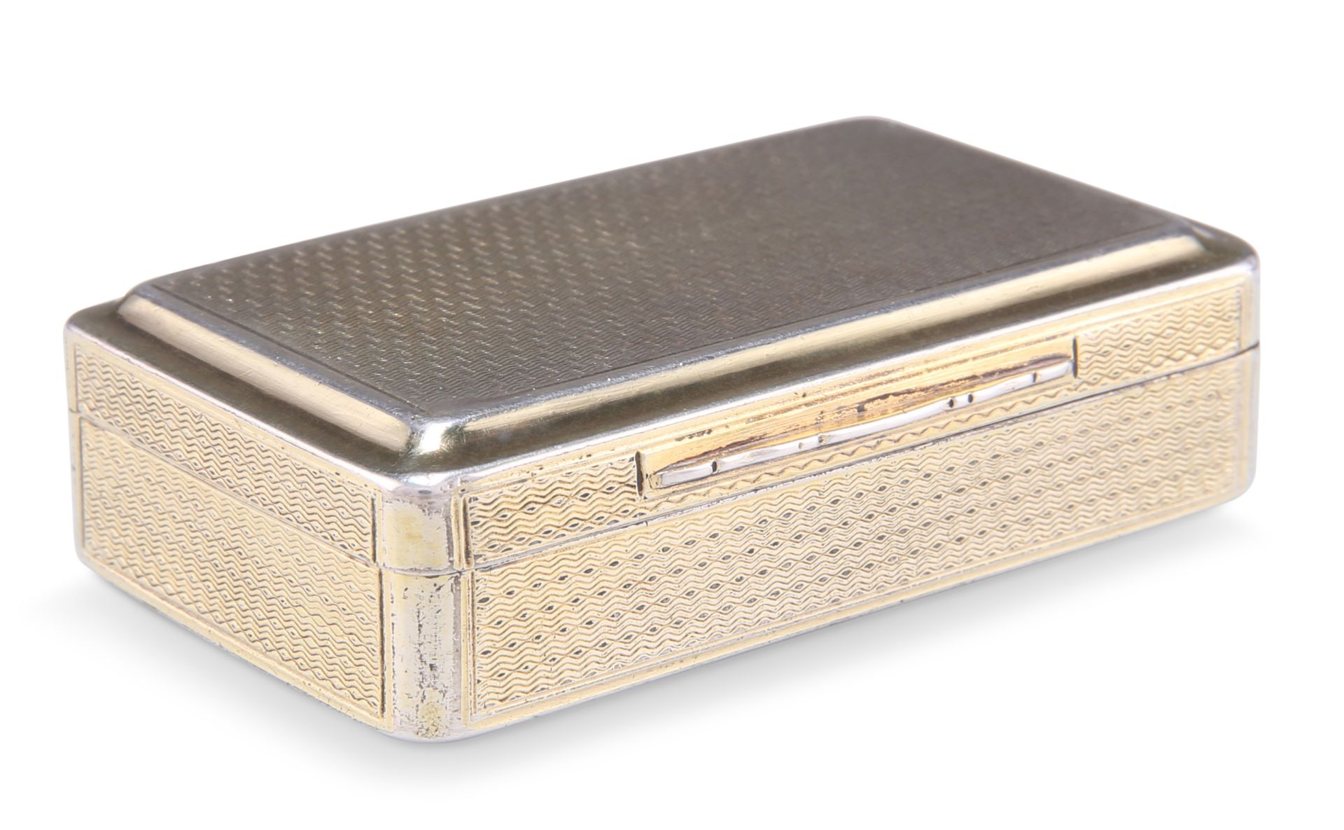 A GEORGE III SILVER-GILT SNUFF BOX