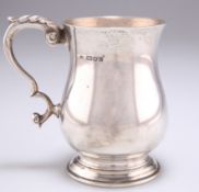 A GEORGE VI SILVER MUG