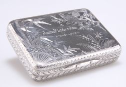 A VICTORIAN SILVER SNUFF BOX, IN THE AESTHETIC TASTE