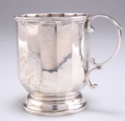 AN ART DECO SILVER MUG