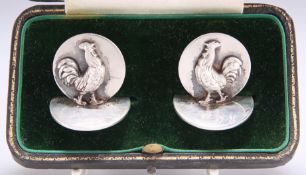 A PAIR OF EDWARDIAN SILVER MENU HOLDERS