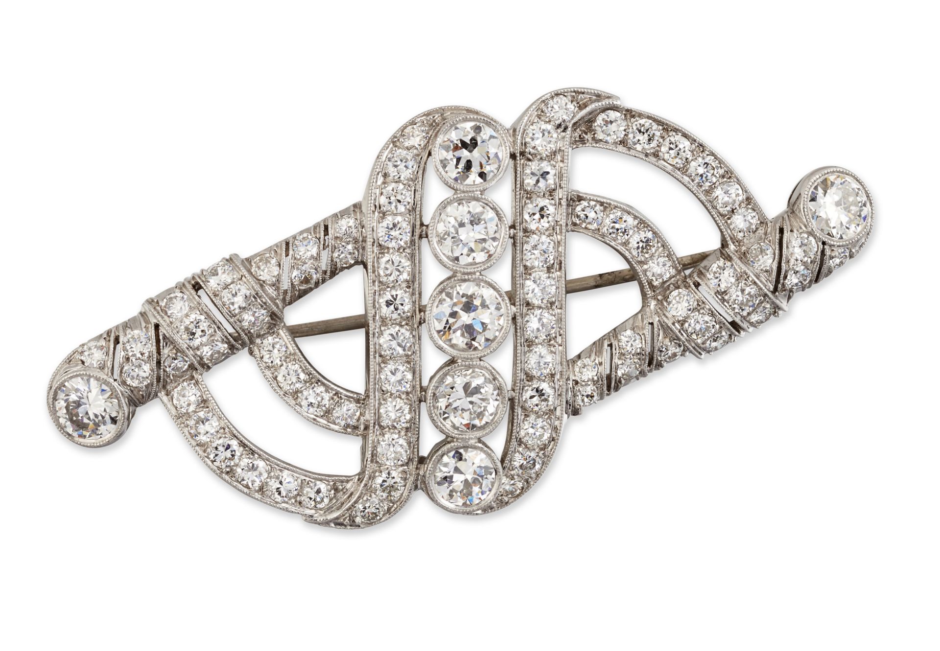 A DIAMOND BROOCH