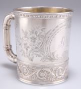 AN AMERICAN STERLING SILVER MUG