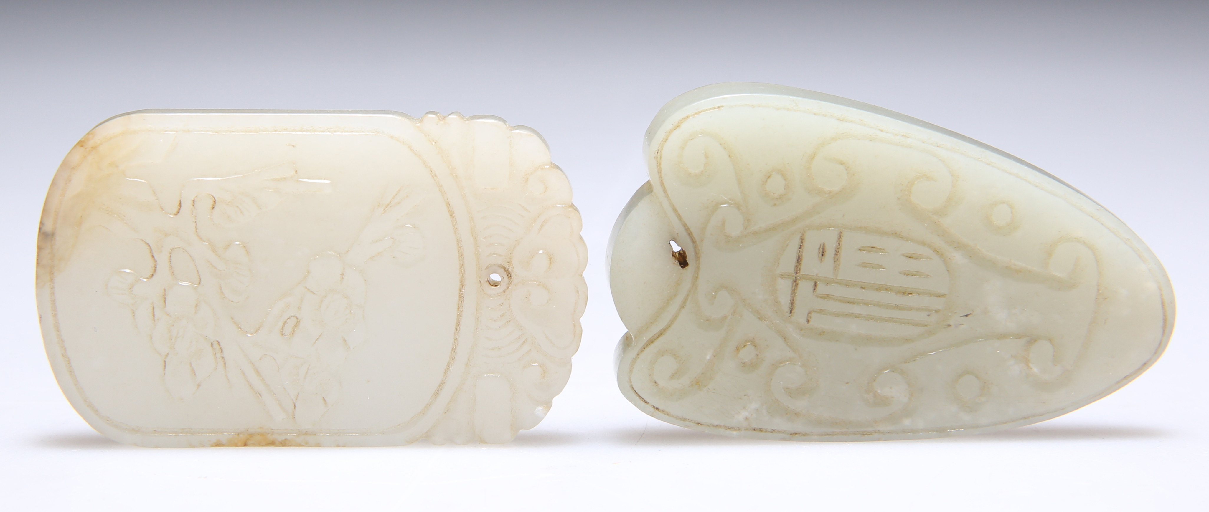 TWO JADE PLAQUE CARVINGS - Image 2 of 6