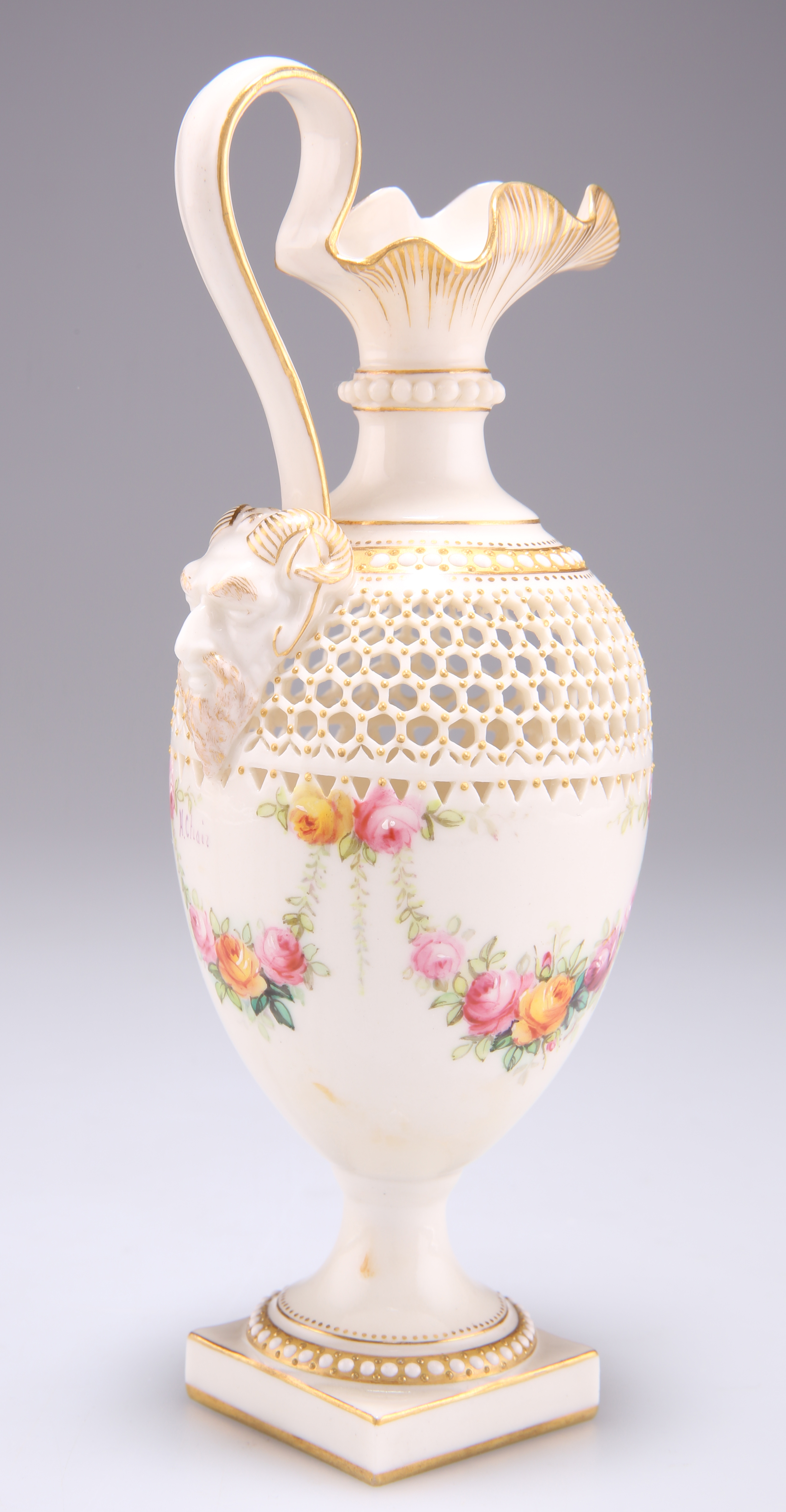 AN EARLY 20TH CENTURY SMALL ROYAL WORCESTER RETICULATED EWER, BY GEORGE OWEN AND HARRY CHAIR - Image 2 of 2