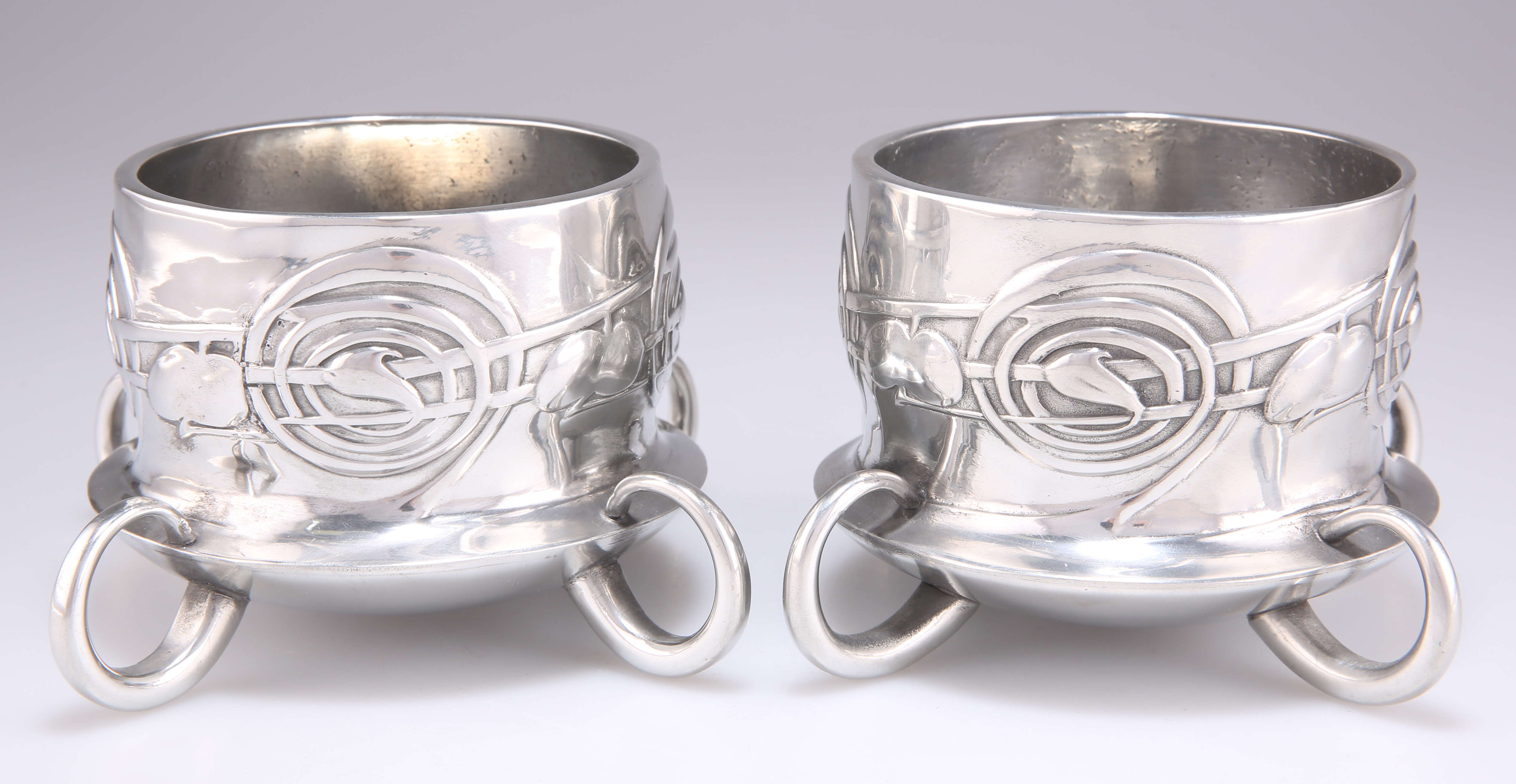 ARCHIBALD KNOX (1864-1933) FOR LIBERTY & CO, A PAIR OF TUDRIC PEWTER FERNER BOWLS, NO.0288 - Image 2 of 2