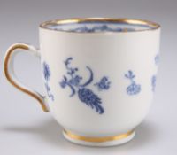 AN 18TH CENTURY CHINESE EXPORT BLUE AND WHITE COFFEE CUP