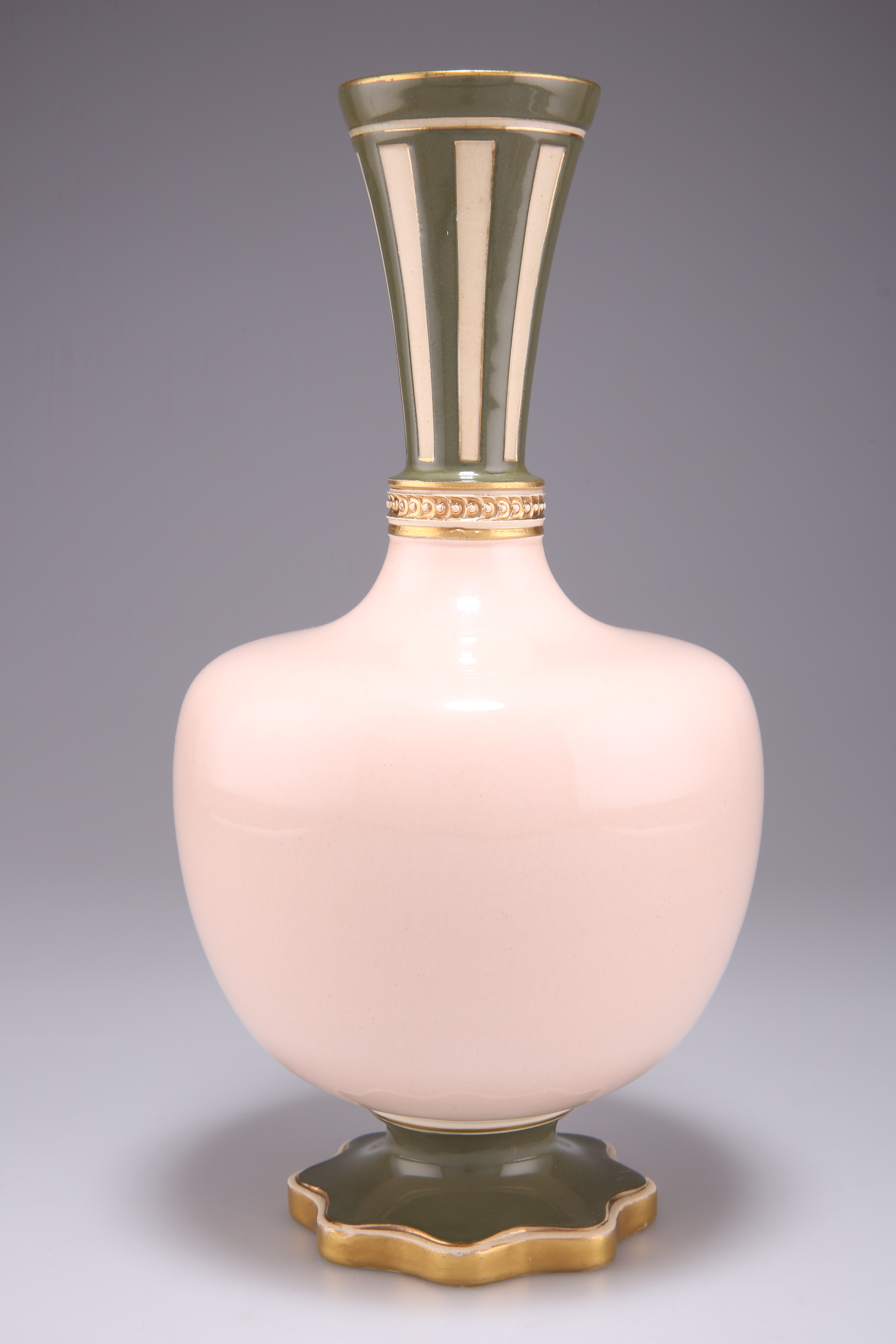 A MACINTYRE TALUF FAÏENCE VASE, CIRCA 1890