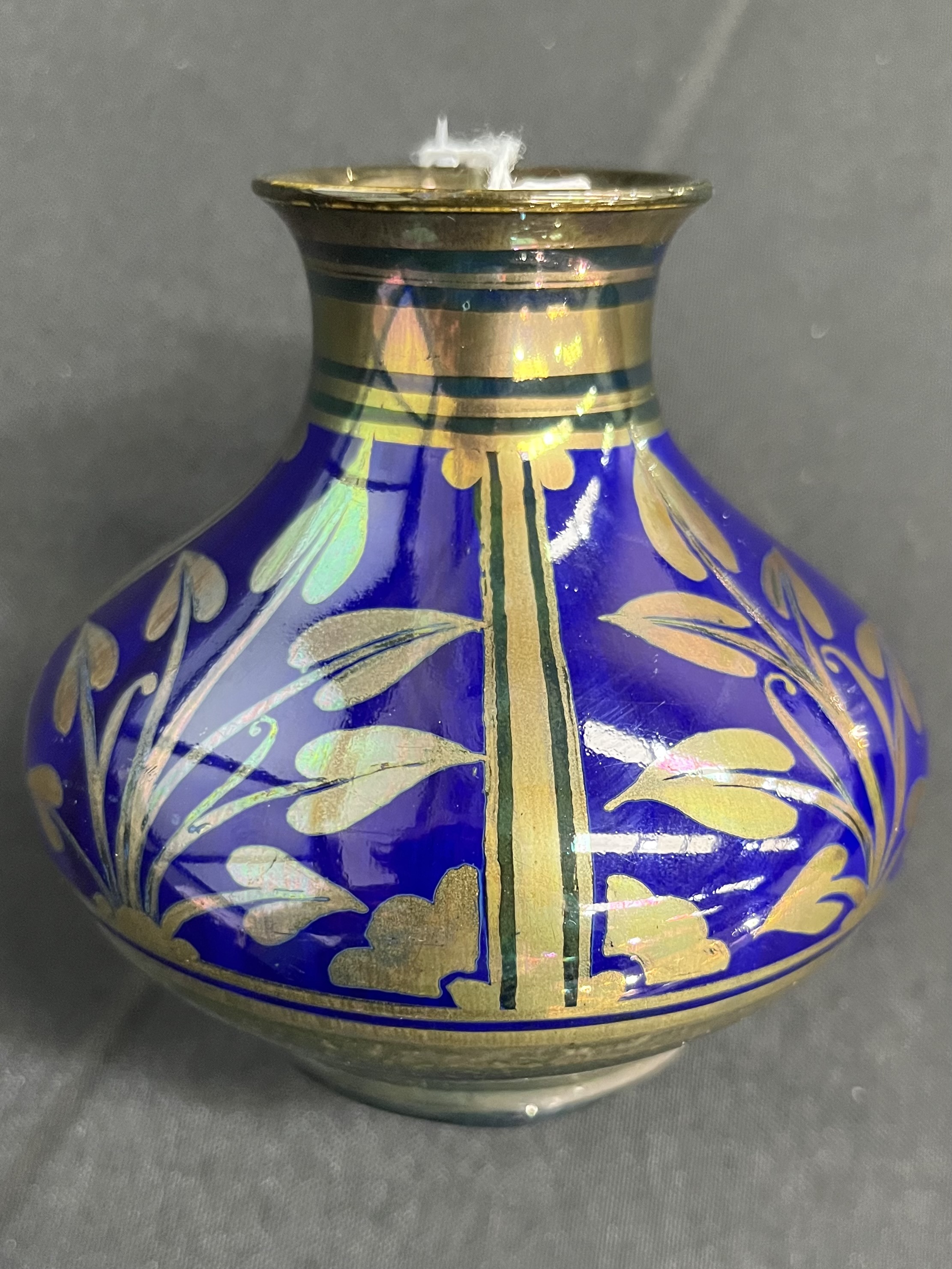 A PILKINGTON ROYAL LANCASTRIAN LUSTRE VASE BY RICHARD JOYCE - Image 4 of 8