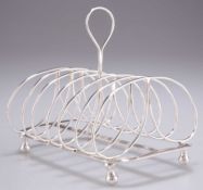 A GEORGE V SILVER TOAST RACK