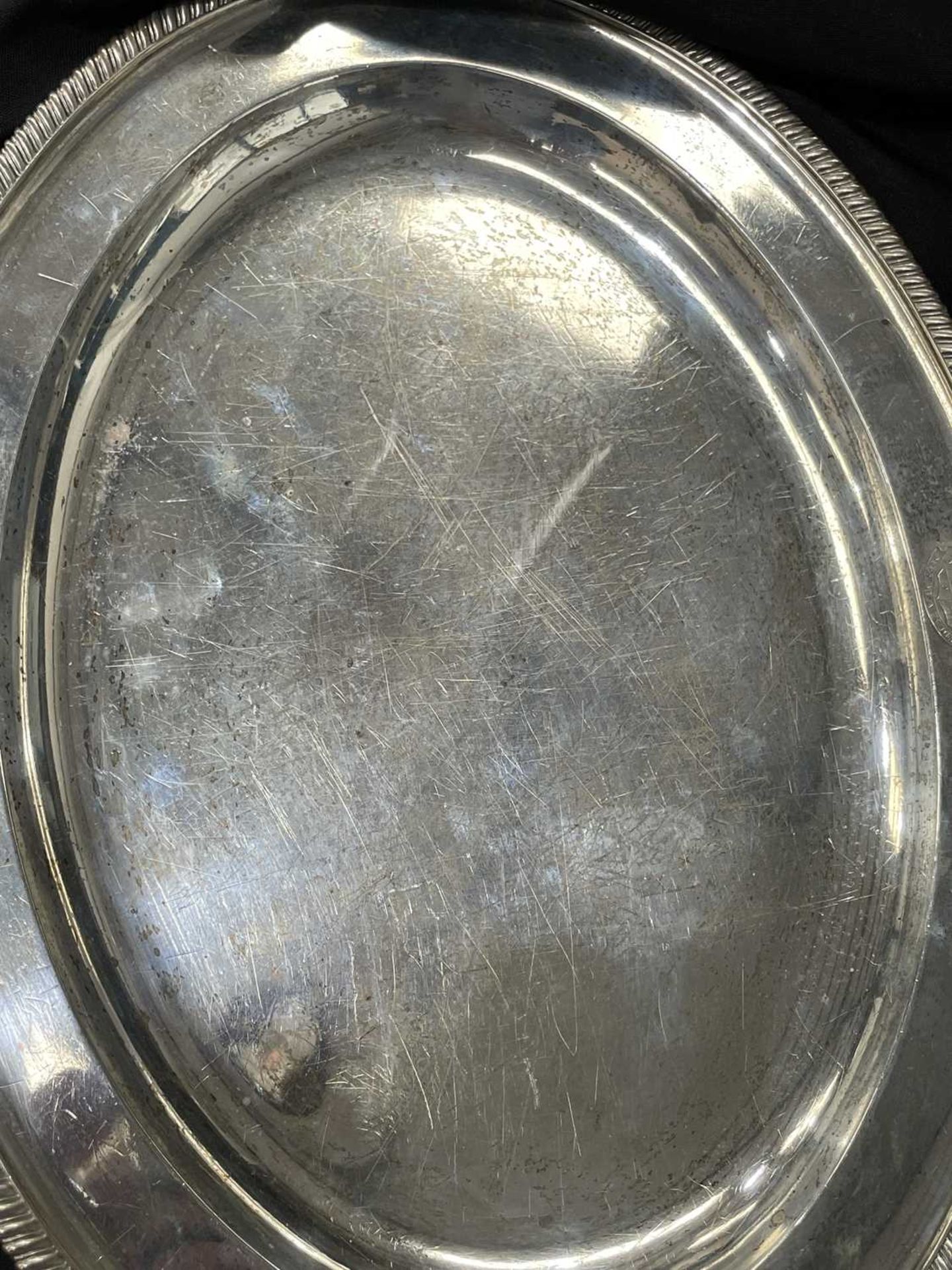 A PAIR OF GEORGE III SILVER MEAT DISHES - Image 8 of 13