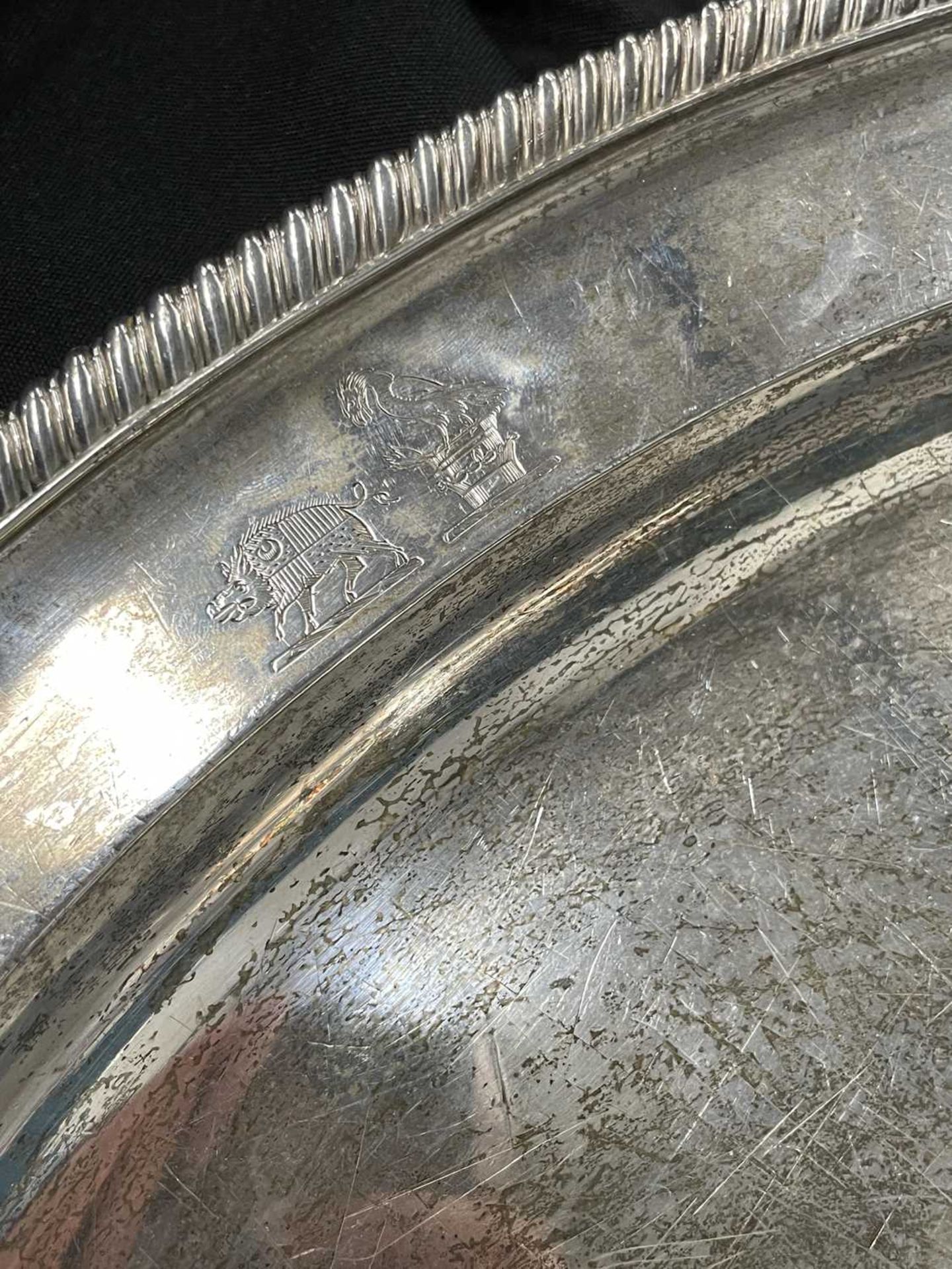A PAIR OF GEORGE III SILVER MEAT DISHES - Image 7 of 13