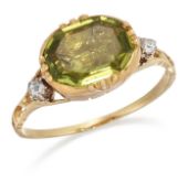 AN EARLY 19TH CENTURY PERIDOT AND DIAMOND RING