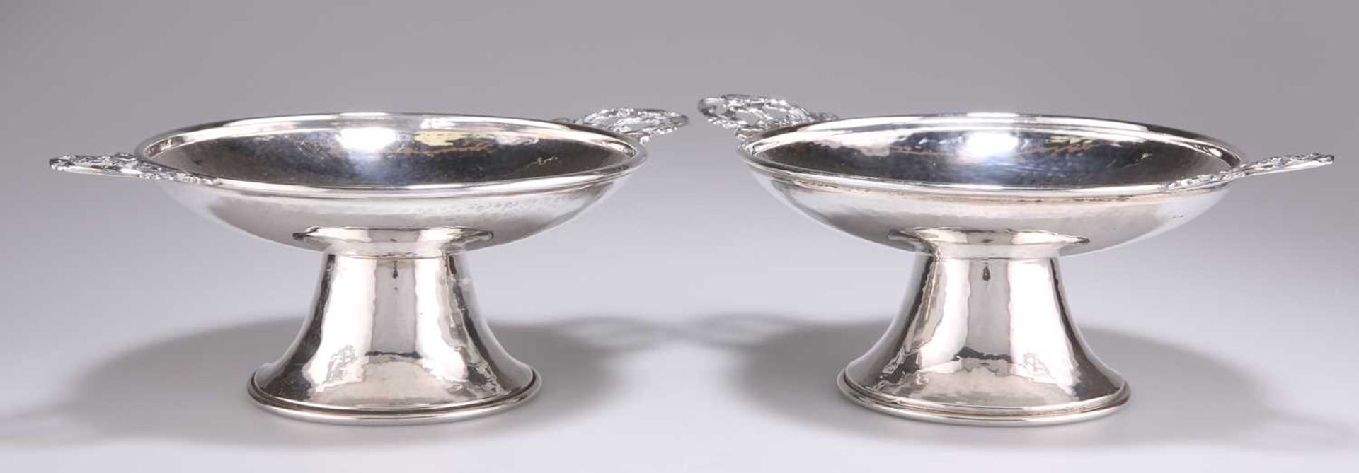 A PAIR OF ARTS AND CRAFTS SILVER TAZZAS - Image 2 of 3