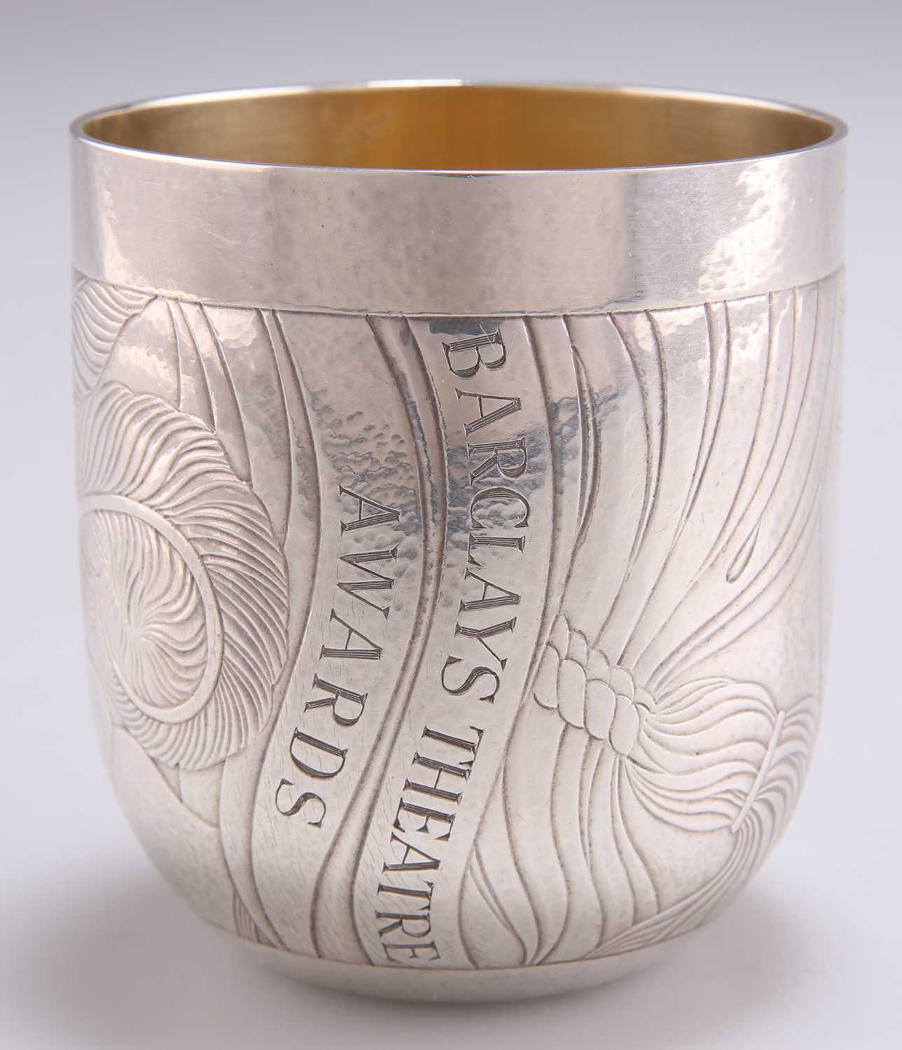 A MODERNIST SILVER BEAKER - Image 2 of 3