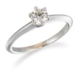 TIFFANY & CO - AN 18 CARAT WHITE GOLD SOLITAIRE DIAMOND RING
