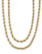 A FACETED PRINCE-OF-WALES CHAIN NECKLACE