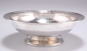 AN ARTS AND CRAFTS SILVER BOWL