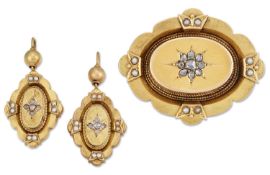 A LATE 19TH CENTURY BROOCH AND EARRING SUITE