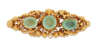 AN EARLY 19TH CENTURY BROOCH